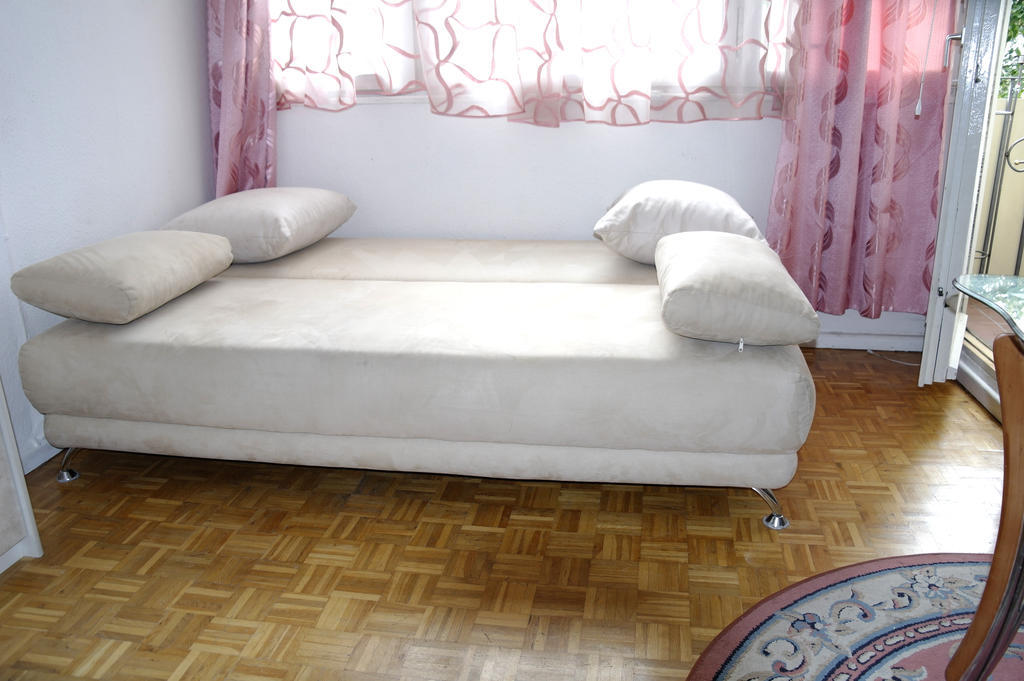 Kudamm Apartment West Central City Berlin Room photo